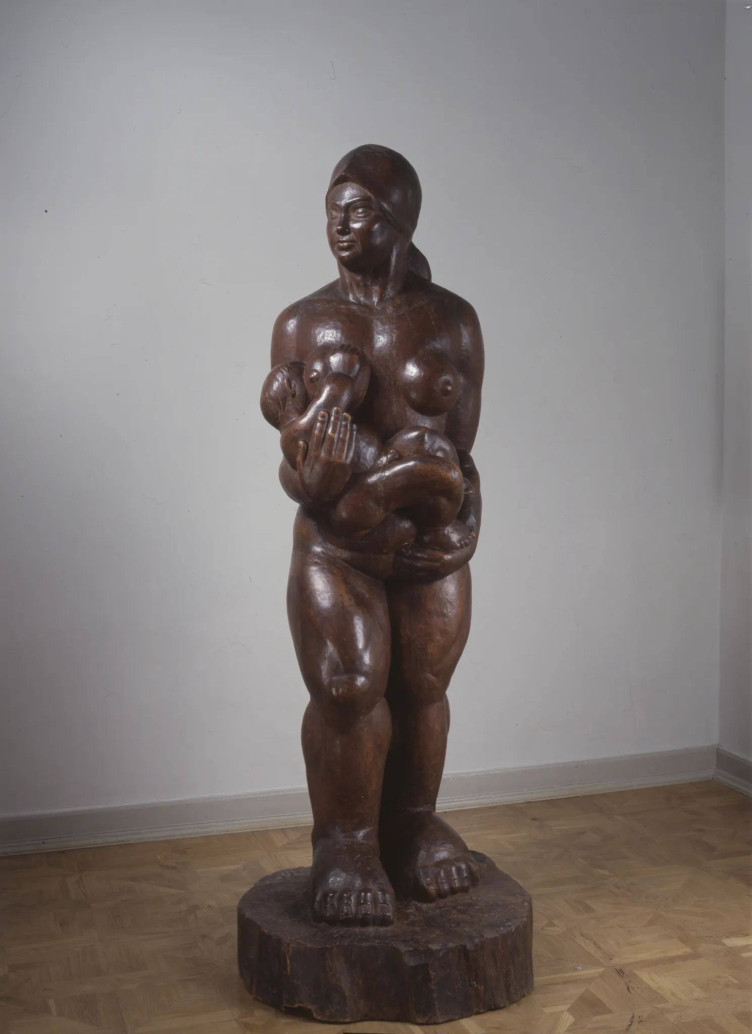 Материнство.Чернозем